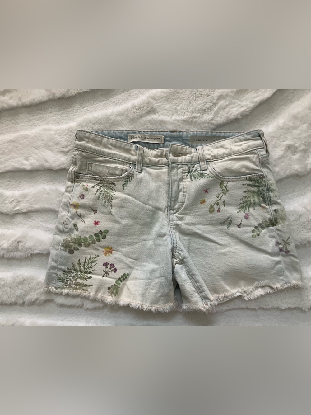 Pilcro and the Letterpress High-Rise Floral Print White Denim Shorts